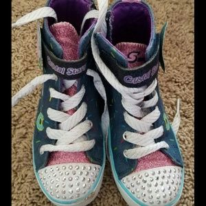Target brand skechers (sports)